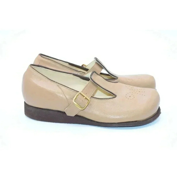 P. W. Minor Orthopedic Beige Mary Jane 6.5 B Mediu - Picture 1 of 10